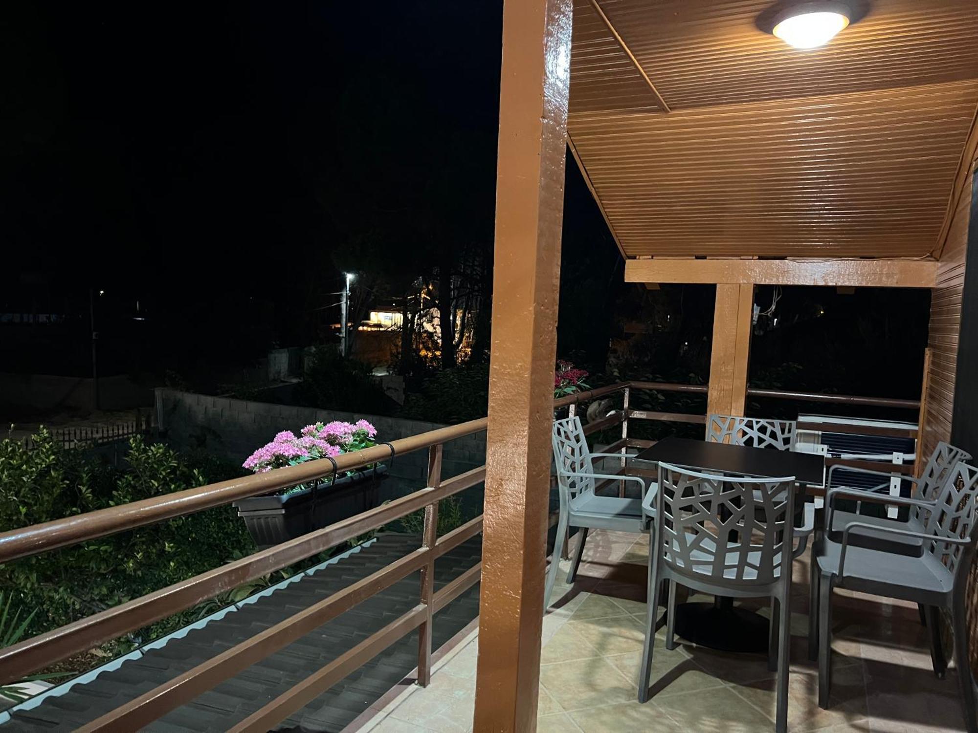 Mone Luxury Wlora